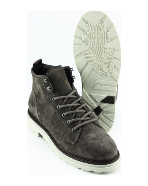 Rehab wolf sue BRUIN