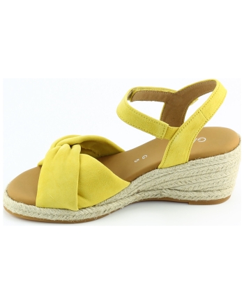 Gabor 82.712.33 sandalen geel