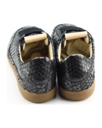 Fred de la bretoniere 100545 pearl base ZWART