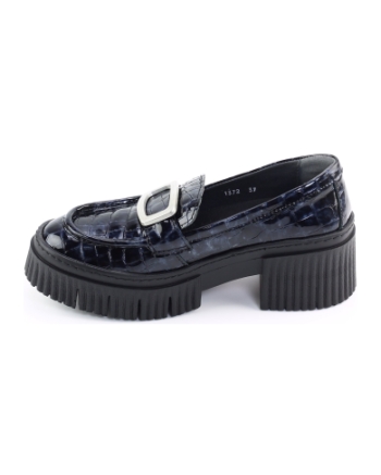 Art 1372 instappers en loafers cognac