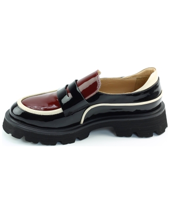 Gioia Aily instappers en loafers zwart combinatie