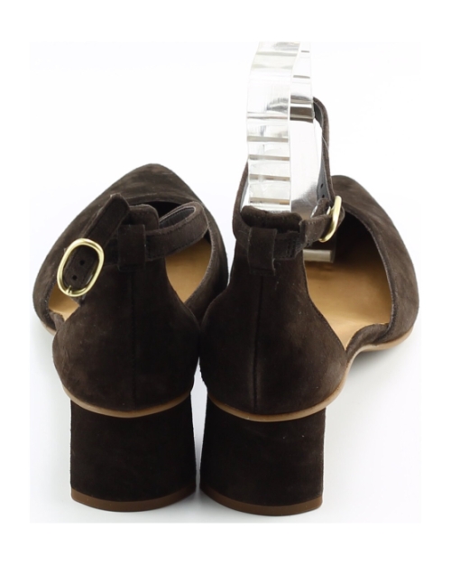 Paul Green 3820. Donkerbruin