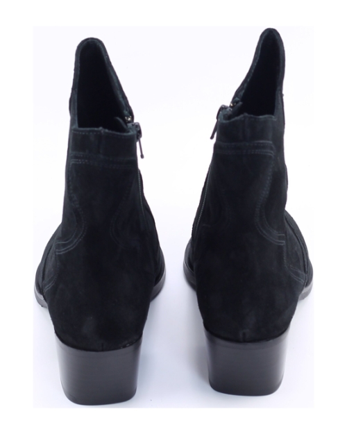 Via Vai 59073 Shelly ZWART