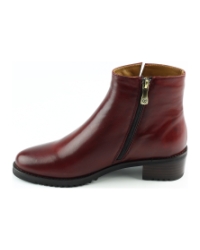 Everybody Belport. Rood