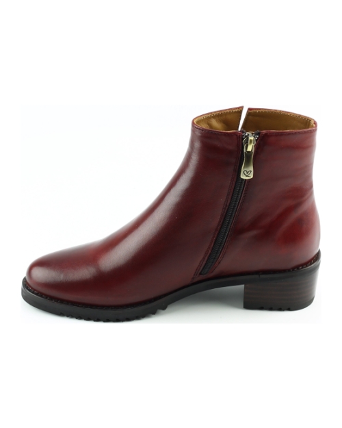 Everybody Belport. Rood