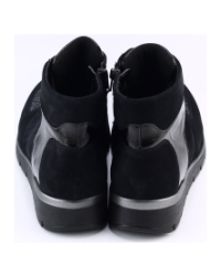 Waldlaufer 626 k 82 ZWART