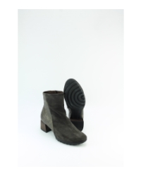 Think 3-000999 Donkerbruin