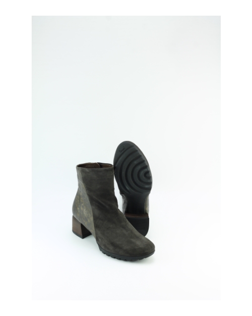 Think 3-000999 Donkerbruin