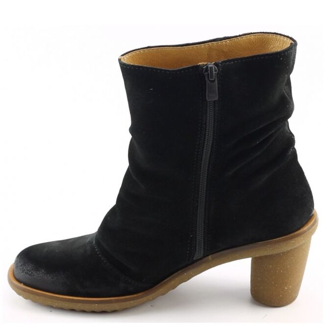 El Naturalista El Naturalista N5160 Zwart Blacktrivia El Naturalista El Naturalista N5160 Zwart Blacktrivia
