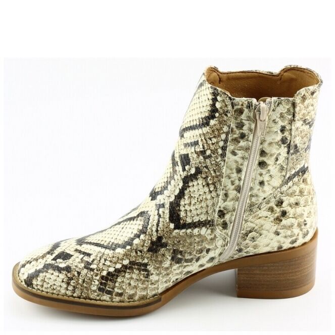 Piedi Nudi Piedi Nudi zuma 05.5 Cognac biscuit Piedi Nudi zuma 05.5 cognac dames korte laarsjes | Theo Jansen Schoenen