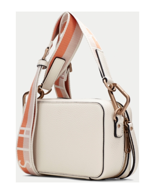 Hispanitas 253840 ROOM